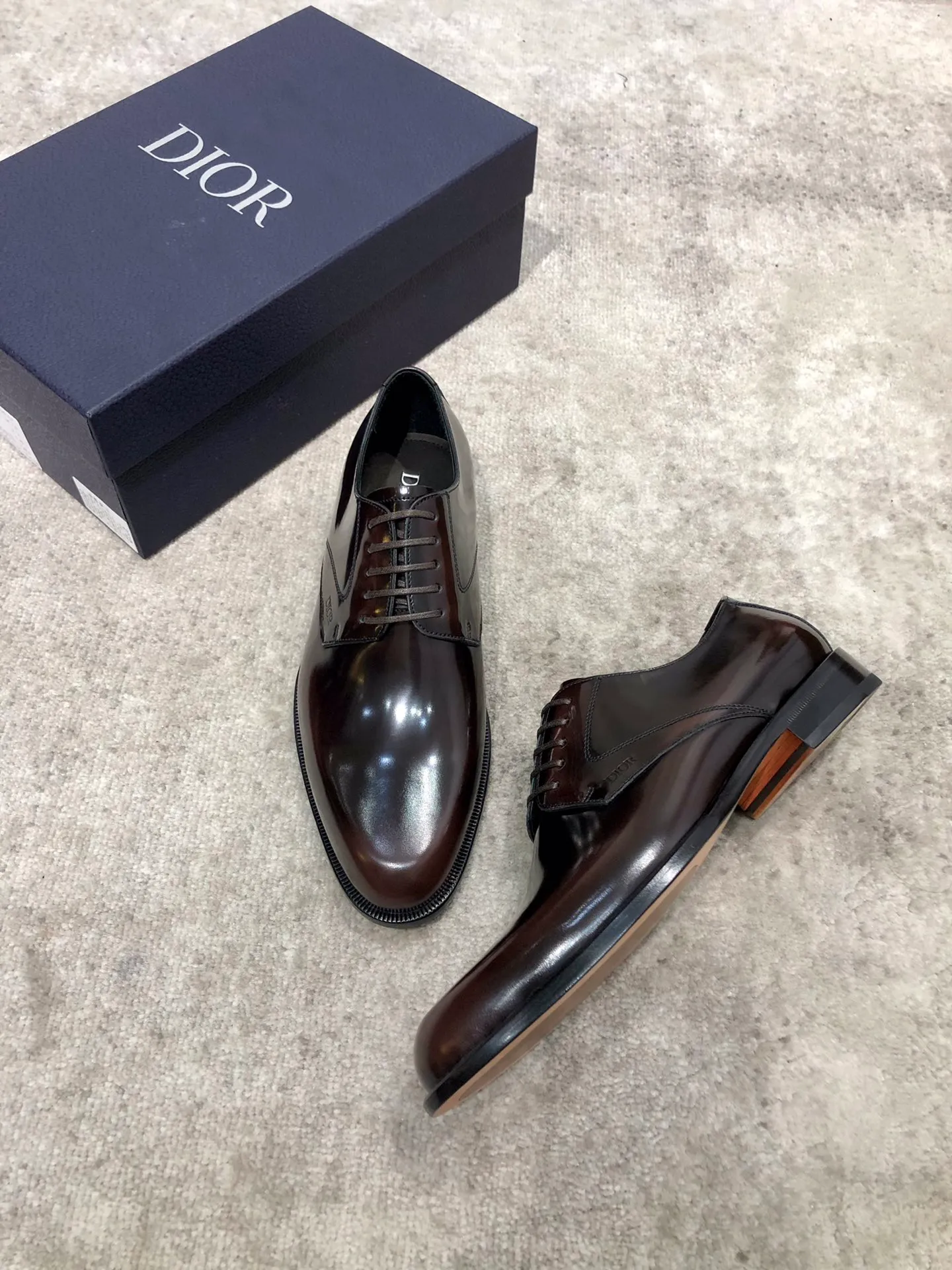Men's shoes 💰960 Dior's new counters are on sale at the same time. The uppers are imported cowhide, water-dyed cowhide lining, genuine leather outsole, perfect details, standard size 38-44